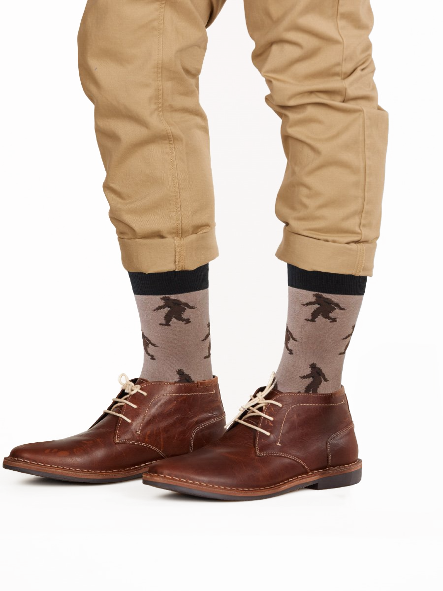 Men's brown sasquatch patterned crew happy socks 